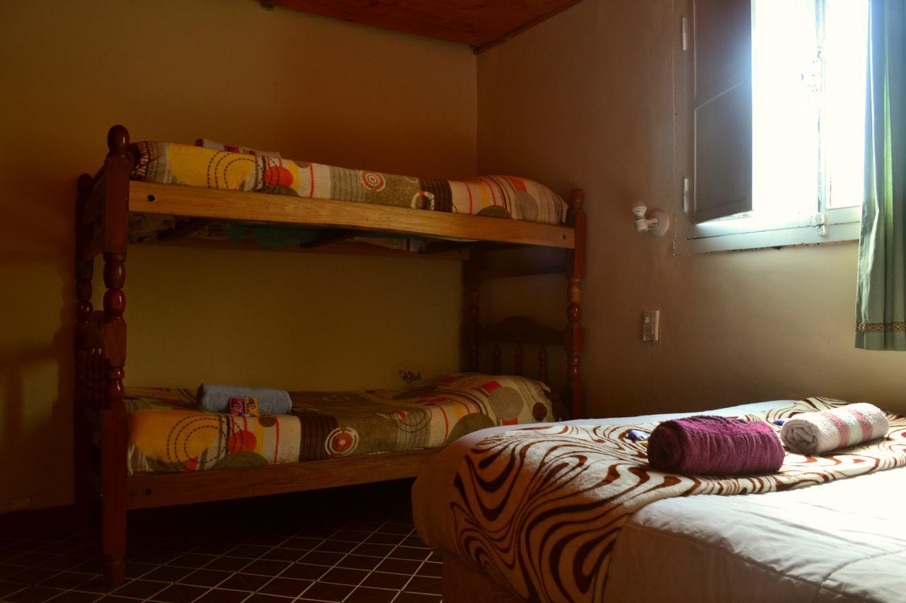 Giramundo Hostel Suites Humahuaca Ngoại thất bức ảnh